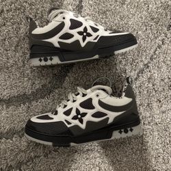 Size 10 LV SKATES BRAND NEW