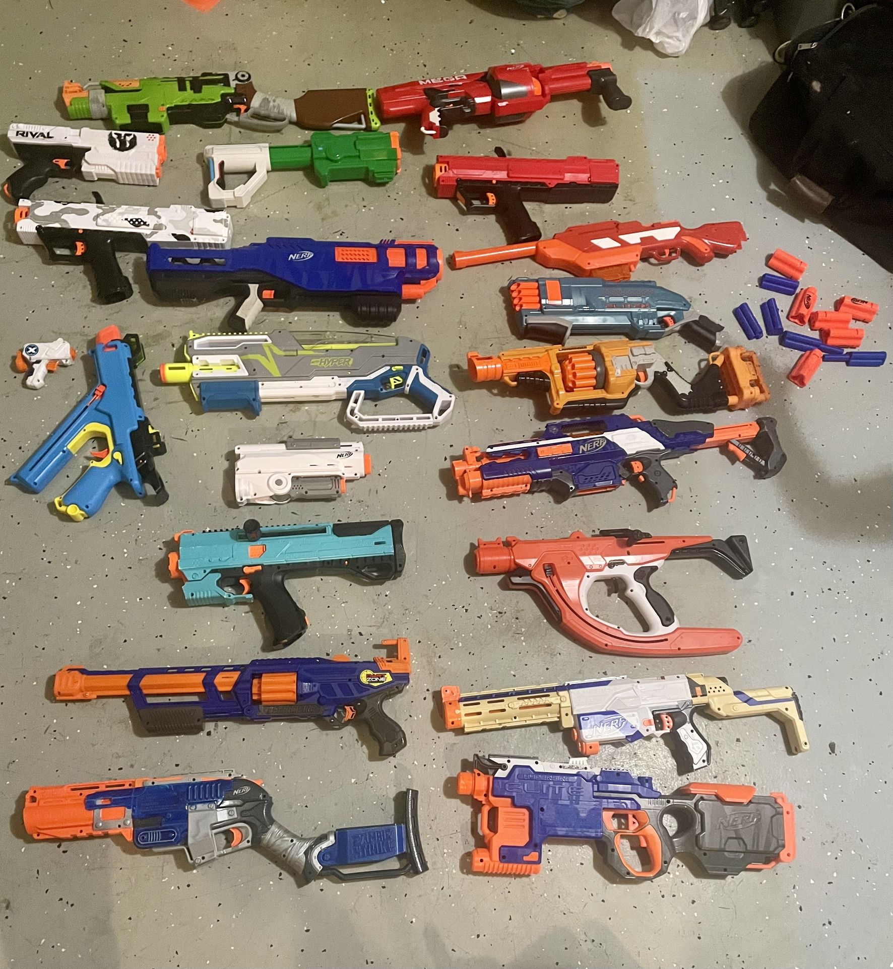 Nerf Gun Bundle HUGE