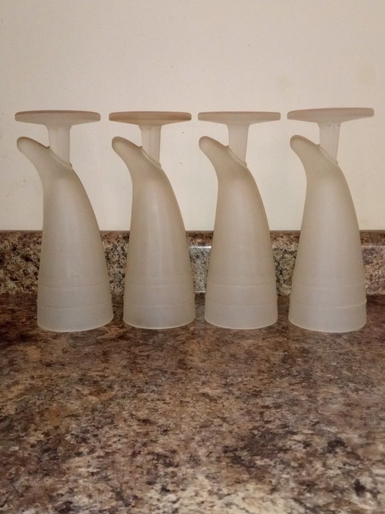 Set Of 4, Tiara clear Frosted Powder Horn Beer Glasses, Vintage Indiana Viking Horn Gothic Beer Glasses,Retro Barware Decor