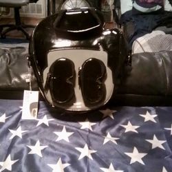 Felix  Messenger Bag.
