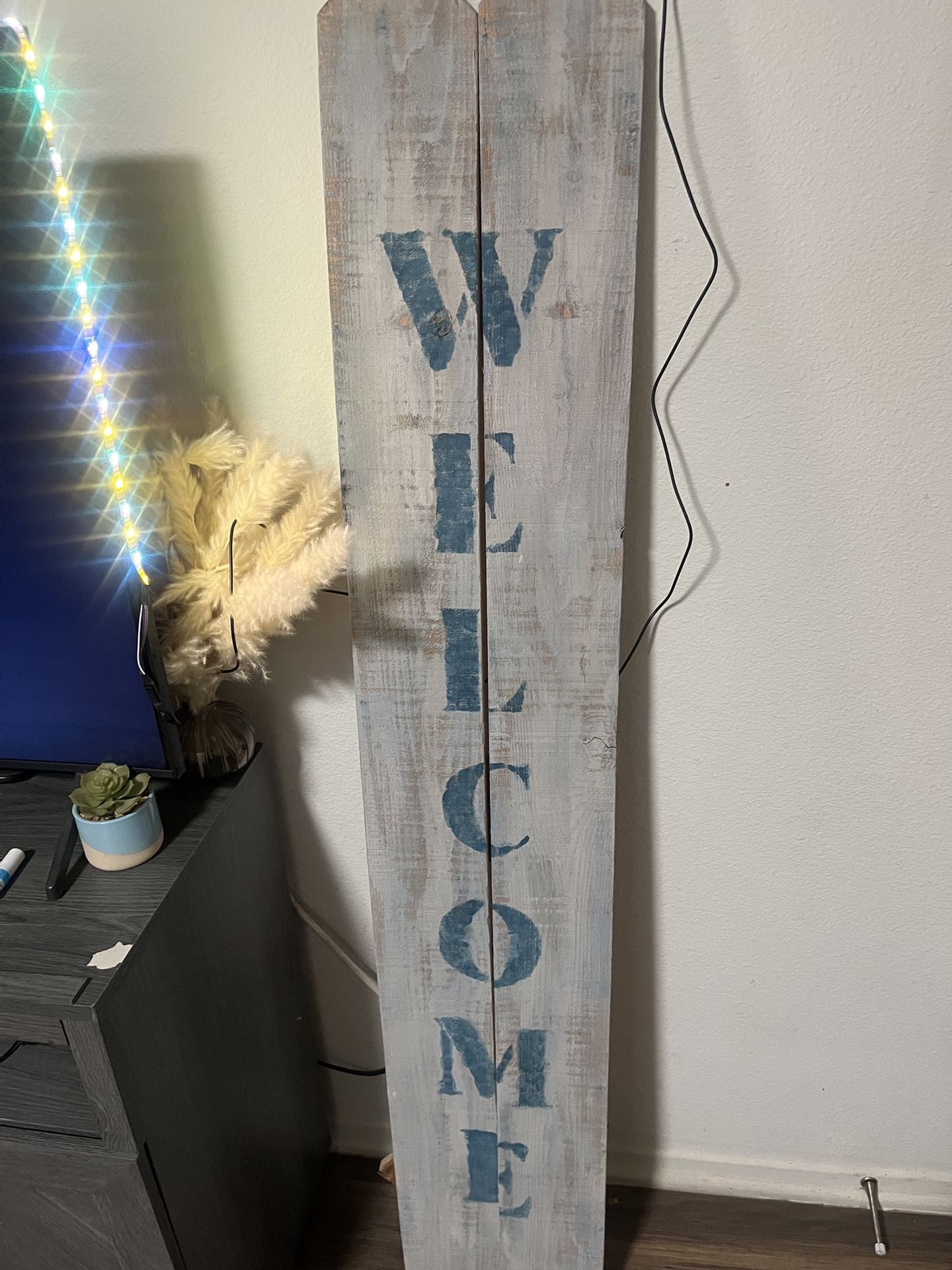 Welcome Wood Sign 