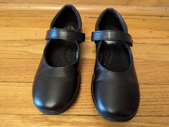 Girls Leather Shoes