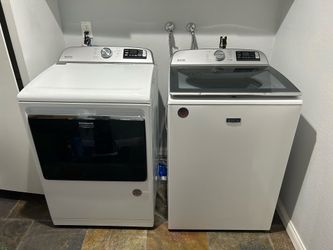 Maytag Smart Washer & Gas Dryer Set – $950 OBO - AVAILABLE 6/23