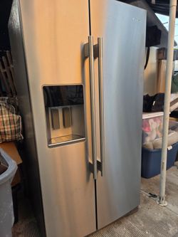 Stainless Steel Side-by-Side Refrigerator with Ice Dispenser