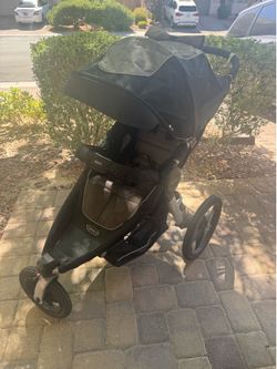 Graco jogger stroller
