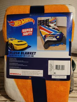 New Hot Wheels Twin/Full Size Plush Blanket (Price Is NOT  negotiable)