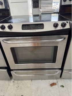 Frigidaire stove