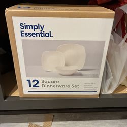 White plate and bowl set