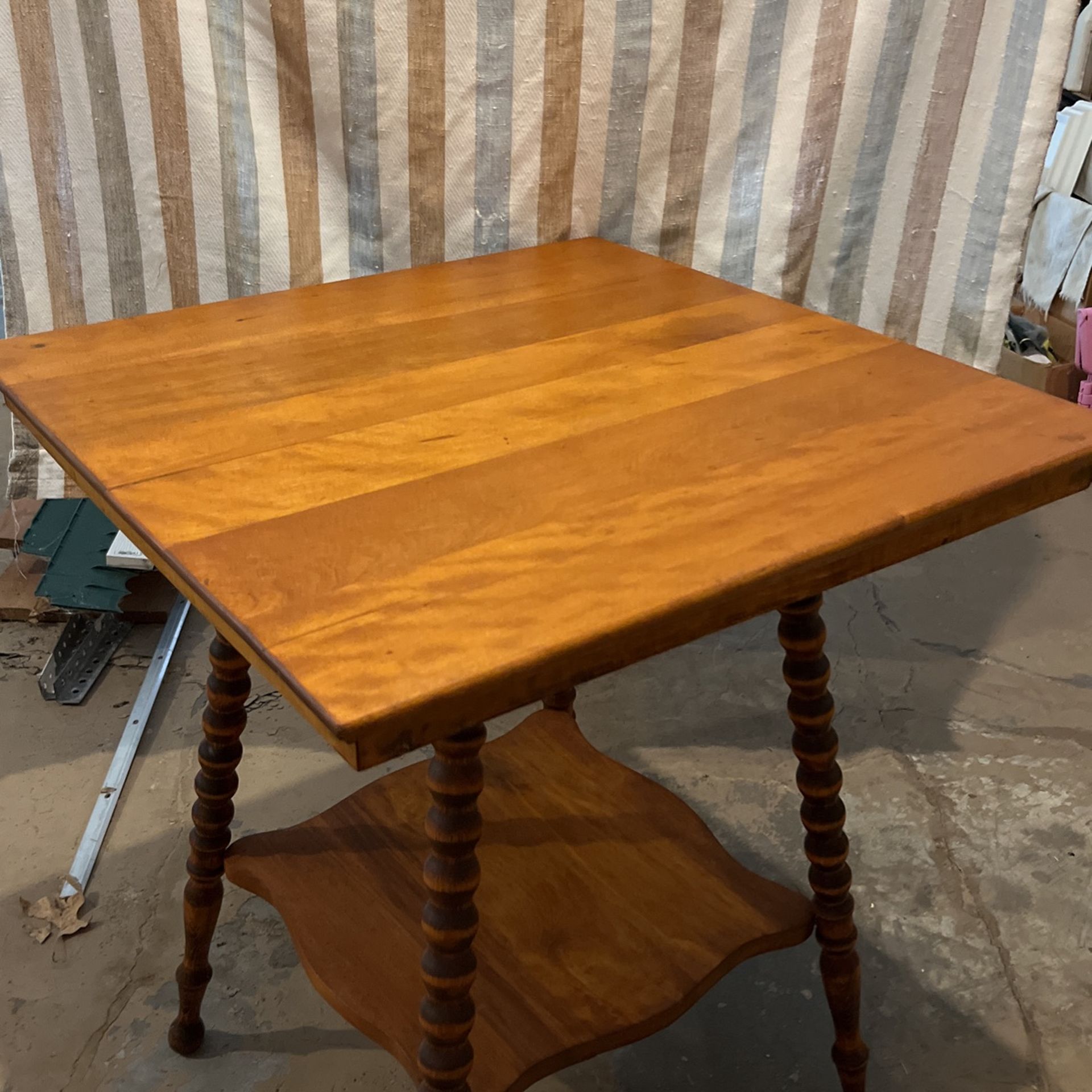 Vintage, Lamp/End Table