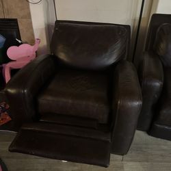 2 Leather Recliners 