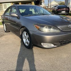 Selling My 2004 Toyota Camry V6