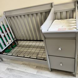 Baby/Childs Crib