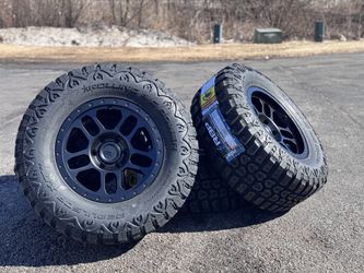 17" Wheels Chevy 6x5.5 Silverado Tahoe Sierra Yukon Denali