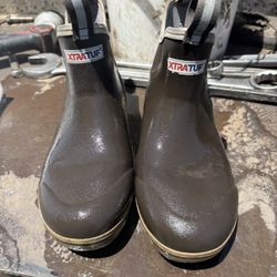 Xtratuff Neoprene Water Proof Fishing Boots  Size 9