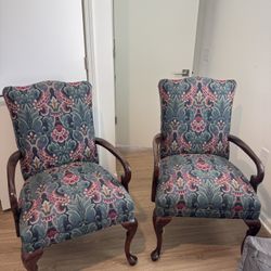 Vintage Pair Of Queen Anna Style Open Arm Chairs 