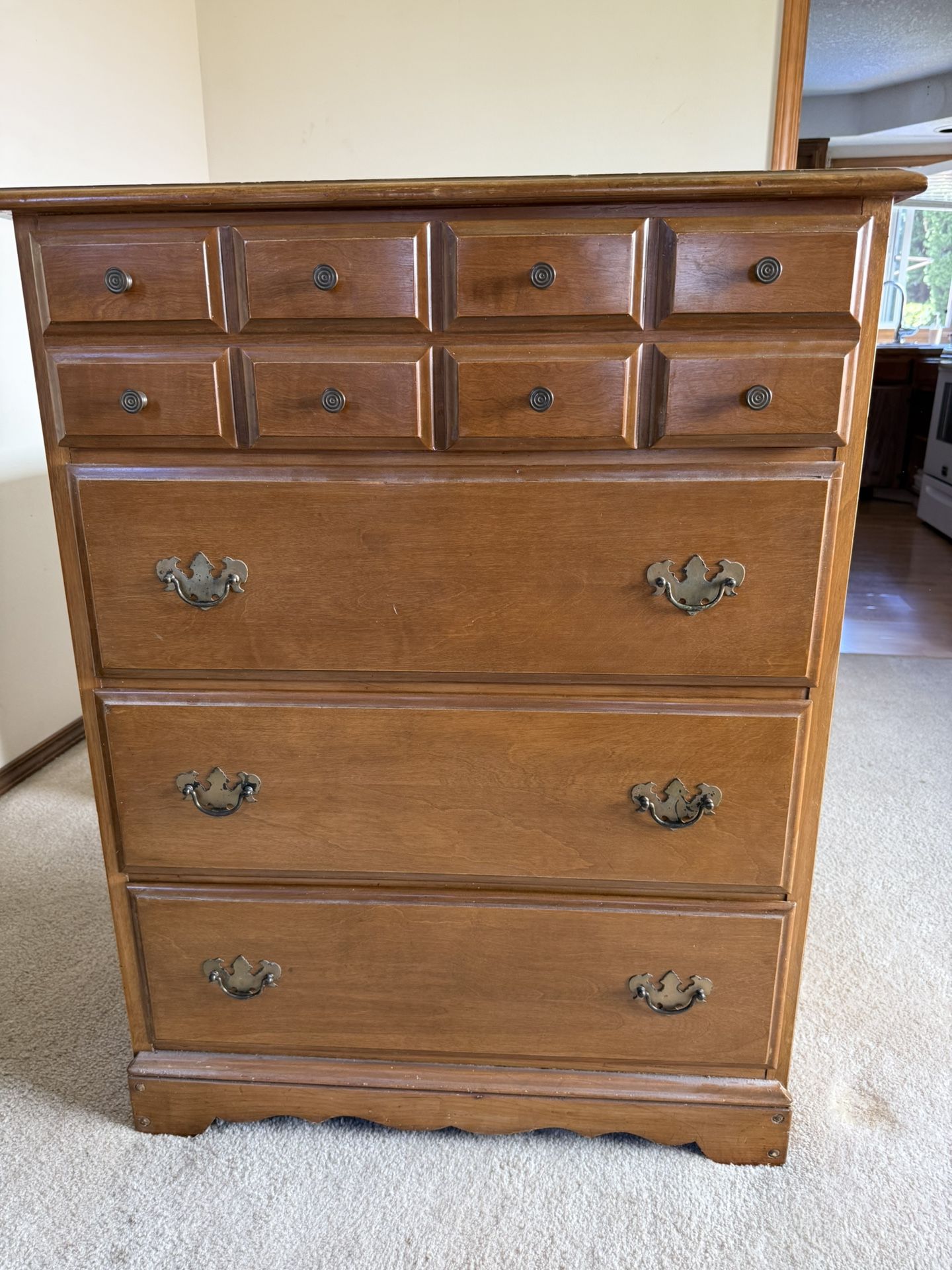 Dresser 
