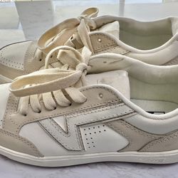 Vans Lowland Shoes (SIZE 8.5 WOMEN)