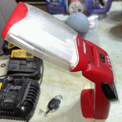 Energizer Folding Lantern Light 220 Lum 3 Modes, Weather Proof,  Home or Camping