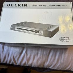Belkin OmniView PRO 3 4 Port KVM Switch