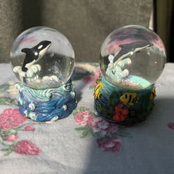Sea World Dolphin Set