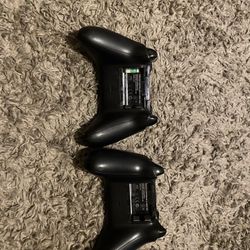 Xbox One Controllers 