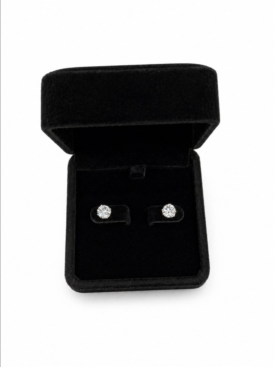 2 Carat lab diamond earrings (Certified)
