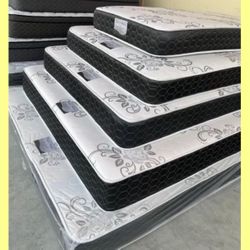Cal king size mattress / Colchon