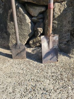 Free tools shovel