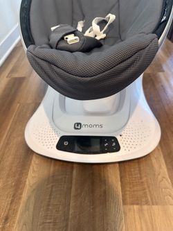 4Moms Multi-Motion Baby Swing