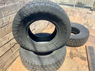 Pegasus llantas 35X12.5OR17LT