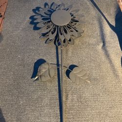 Large  Garden sunflower windmill $20.