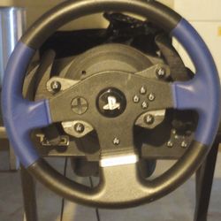 Ps4  Steering wheel , & Logitech