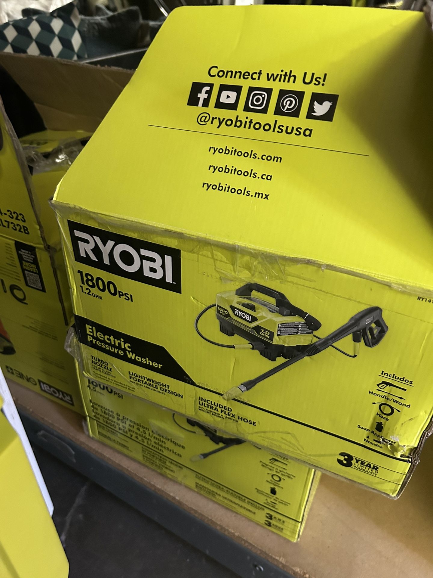 1800 PSI Electric Pressure Washer!