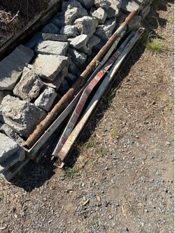 Free metal angle iron