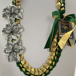 Ribbon Lei For Graduation Gift