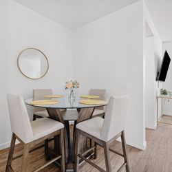 Counter Height Dining Table + 4 Stools