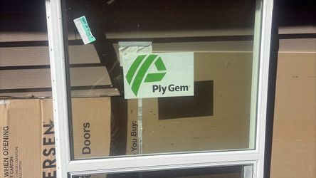 PlyGem White Vinyl Window