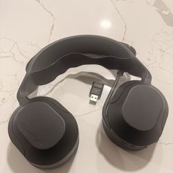 Gaming headphones
