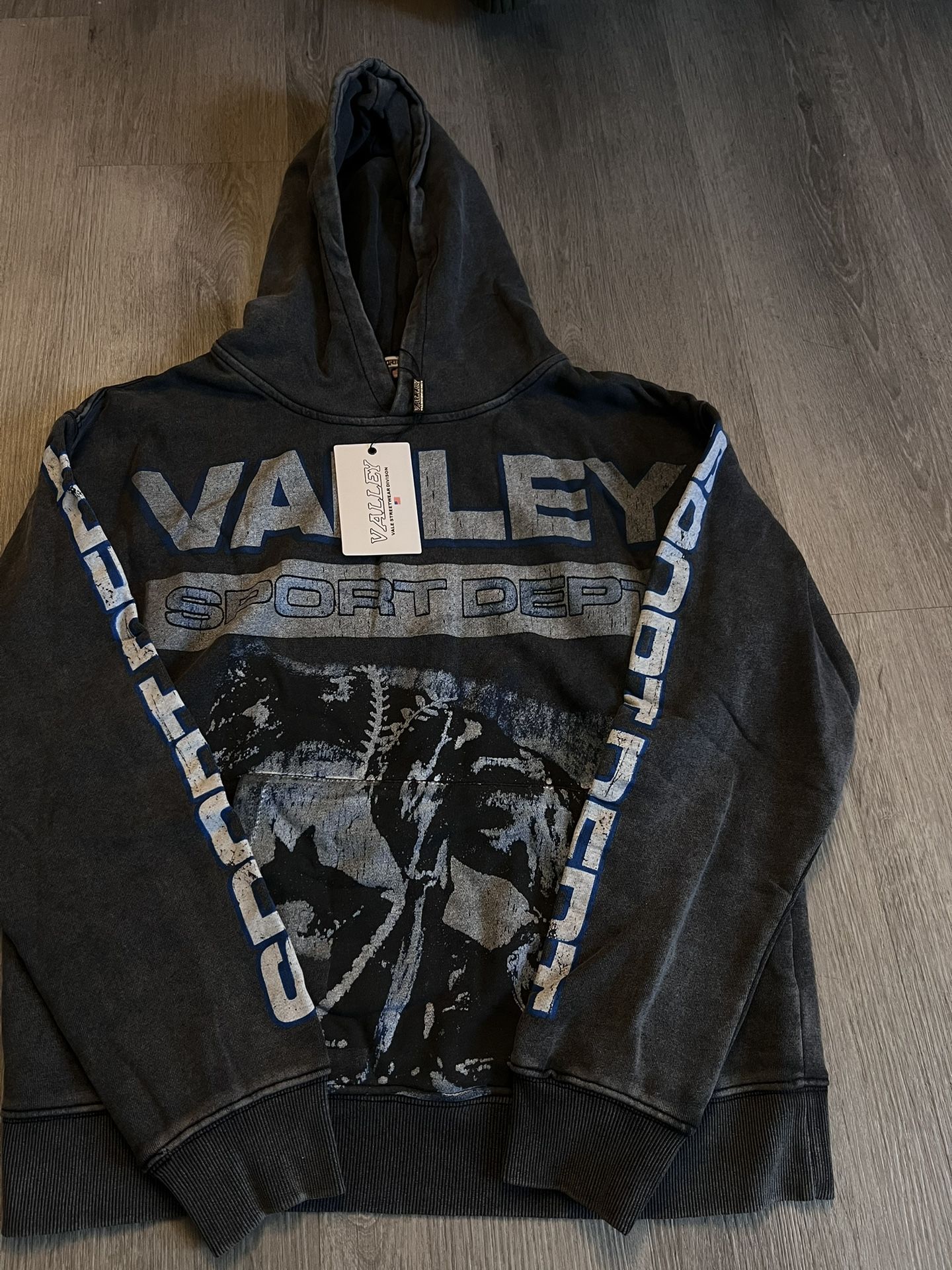 Vale Valley Sports Dept Hoodie Black Size Small