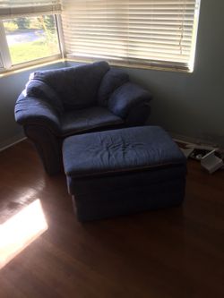 2 big love seats