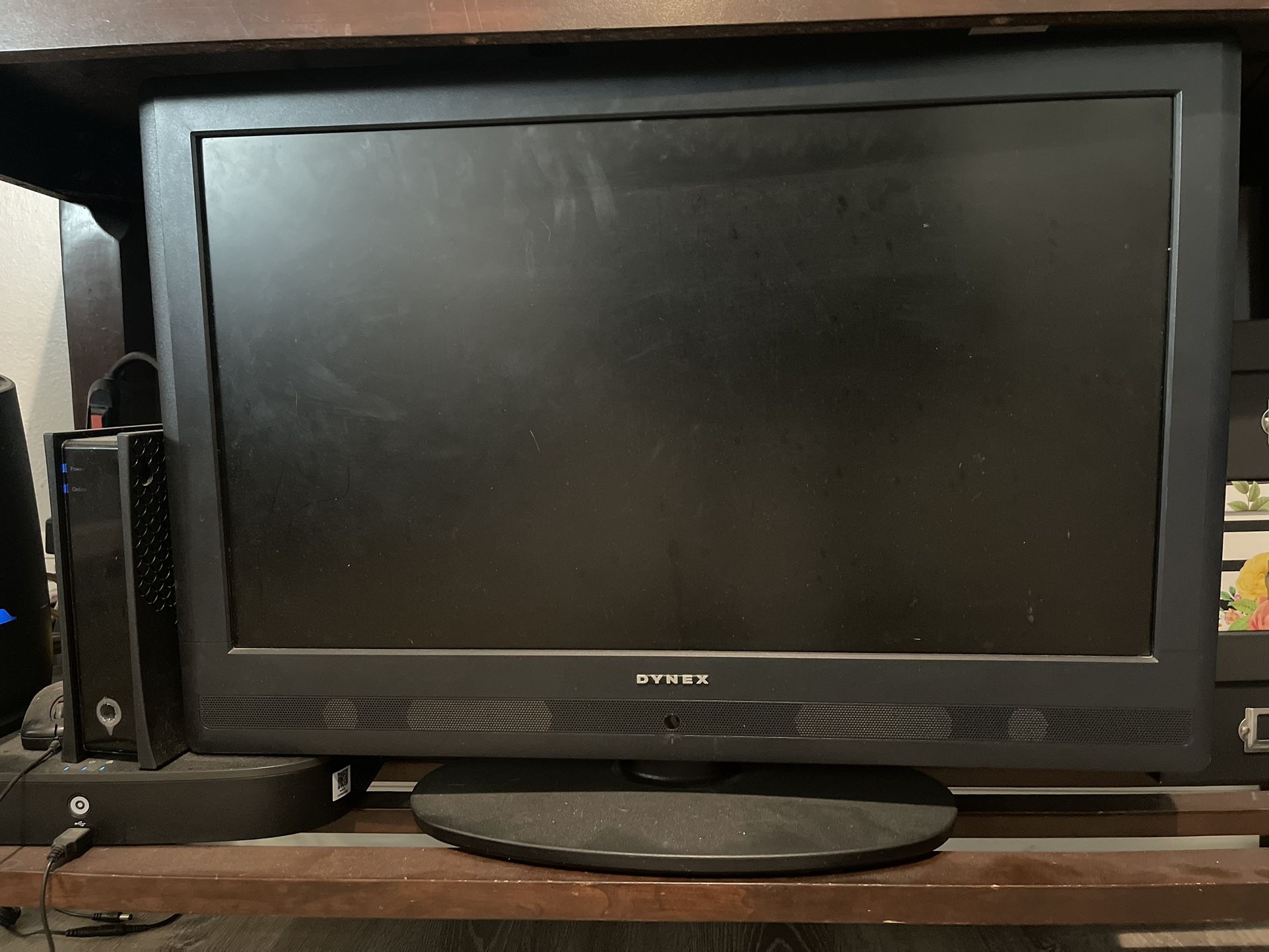 Dynex Monitor