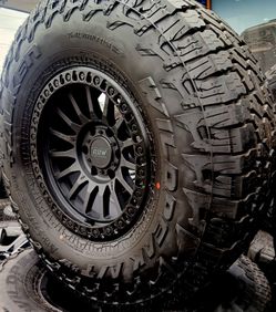 All 4 Wheels 17x9 Tires 37 Of Road Available 