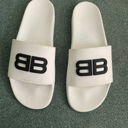 Balenciaga Slides 