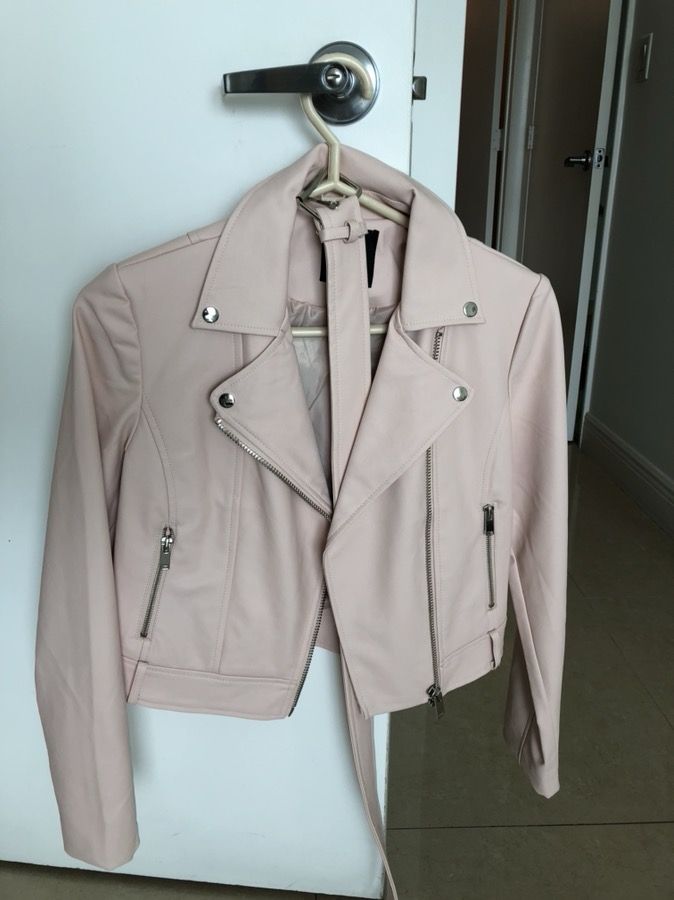 Forever 21 size small light pink faux leather jacket. Condition: new