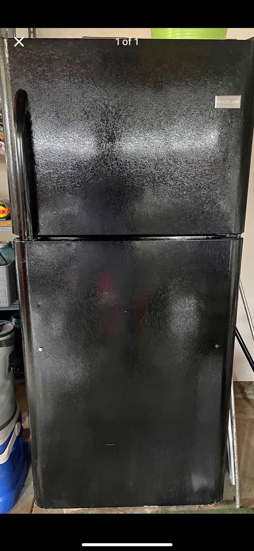 BLACK TOP FREEZER REFRIGERATOR $250 FREE DELIVERY