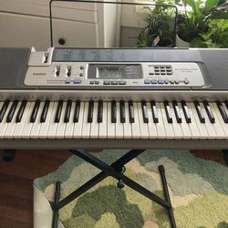 LK 100 Casio Keyboard