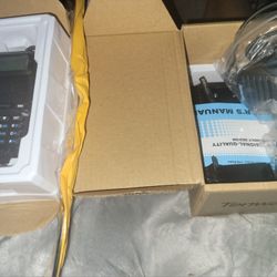  UV-5R Pro Two-way Radio Walkie Talkie 8W Dual-Band Long Range Portable