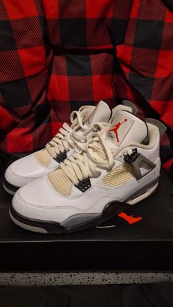 Retro 4 Cement  Gray