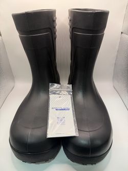 Ace waterproof boots