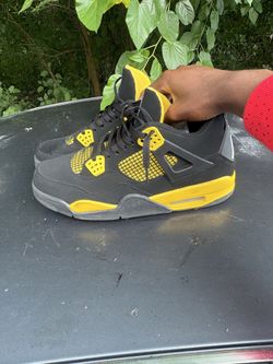 Jordan 4s